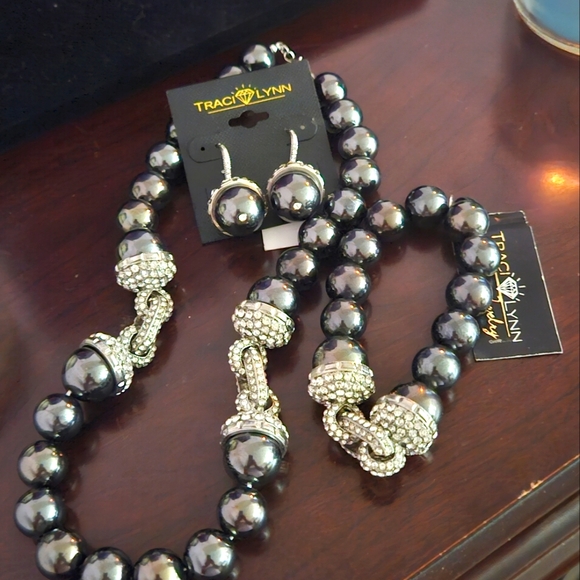 Traci Lynn Jewelry - NWT Traci Lynn Set